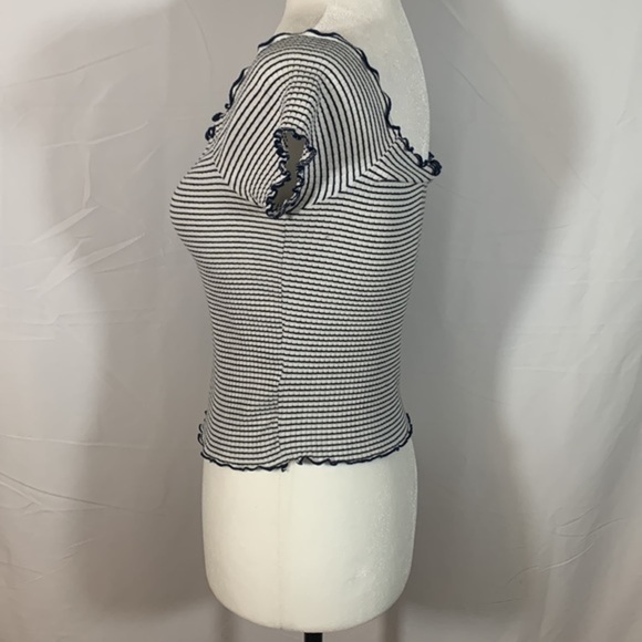 Zara Trafaluc Navy Blue & White Striped Crop Top - Picture 3 of 6